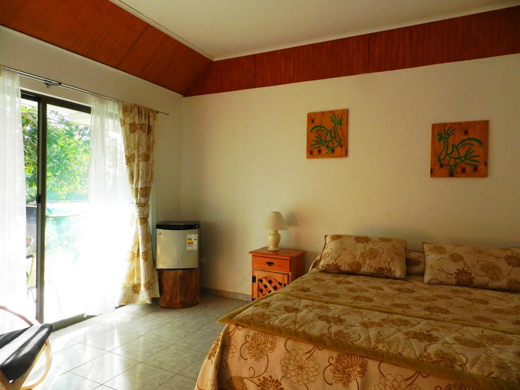 Mangai Rapa Nui Hotel Hanga Roa Room photo